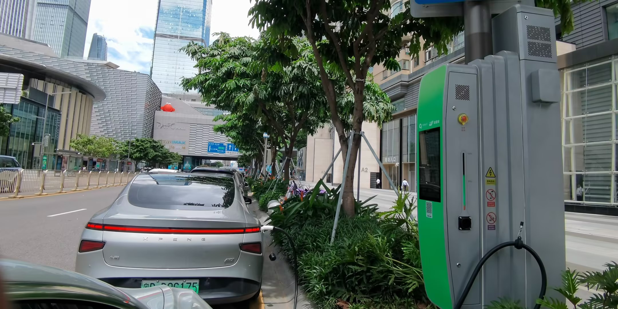 華體科技“青青儲充”：成都雙流企業(yè)或將改變電力能源供應格局